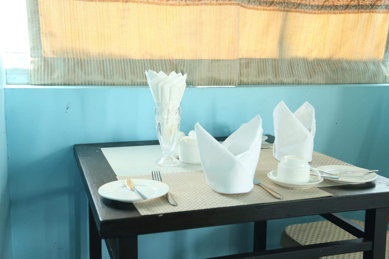 Hotel Shwe Pyi Tan Mandalay Exterior foto